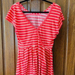 Free People casual baby-doll v neck